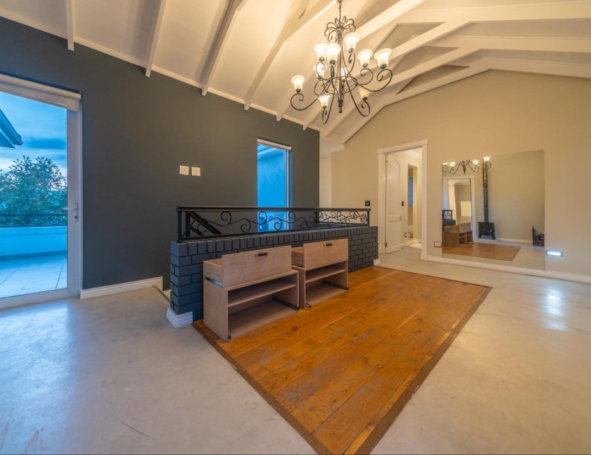4 Bedroom Property for Sale in Val De Vie Estate Western Cape